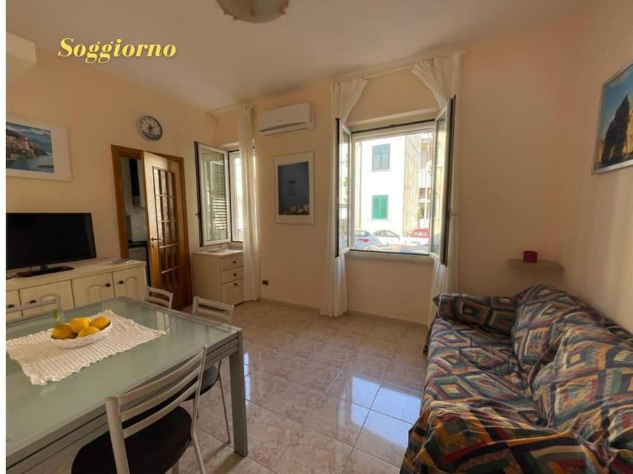 Appartamento 10 M Dal Mare Casa Da Zia Lena Maiori Exteriör bild